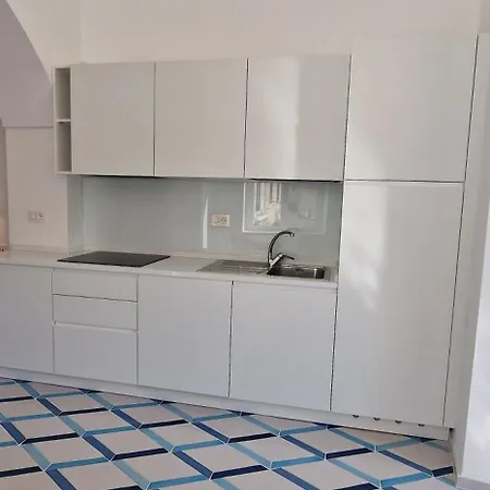Casa Laurus Incantevole Terrazza Centro * Амальфи