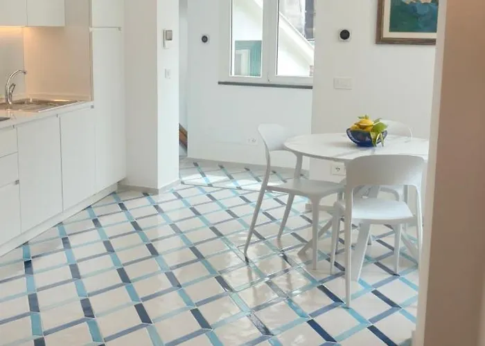 Casa Laurus Incantevole Terrazza Centro 度假居