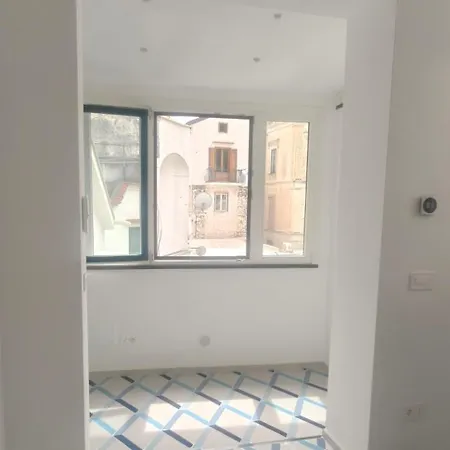 Casa Laurus Incantevole Terrazza Centro Prázdninový dům Amalfi