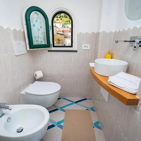 Casa Laurus Incantevole Terrazza Centro Hébergement de vacances