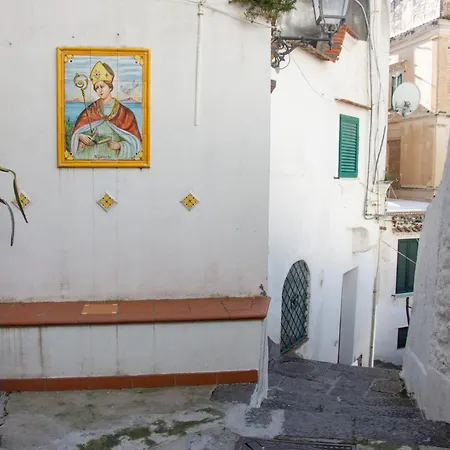 度假居 Casa Laurus Incantevole Terrazza Centro 阿马尔菲